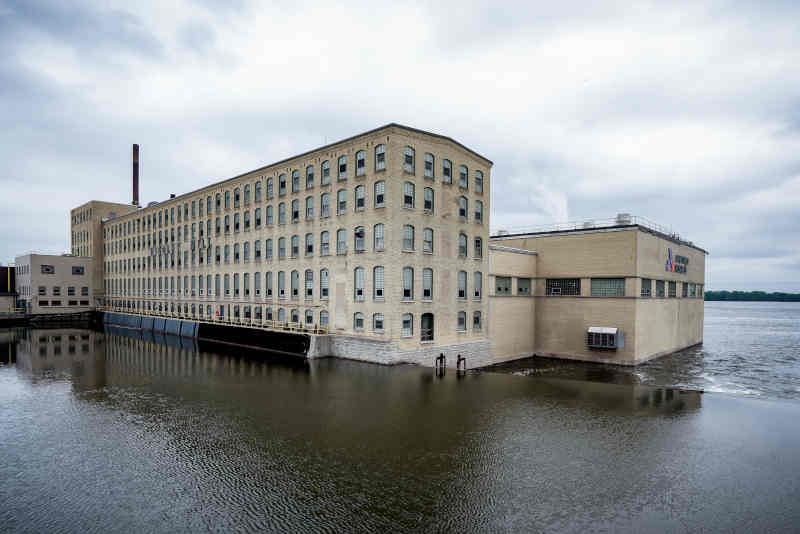 De Pere INdustrial Electrical Contractors Metzler Electric 