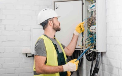 Why Installing a 200-Amp Electrical Panel is a Smart Upgrade for Your Home – And Why It Should Always Be Done by a Licensed Green Bay WI Electrician
